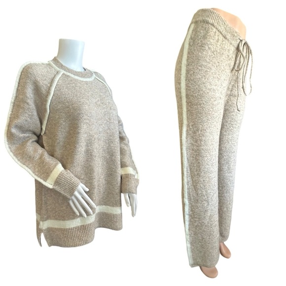 JS MILLENIUM Paris Fashion 2 PC Sweater Set O/S $120 - Picture 13 of 17